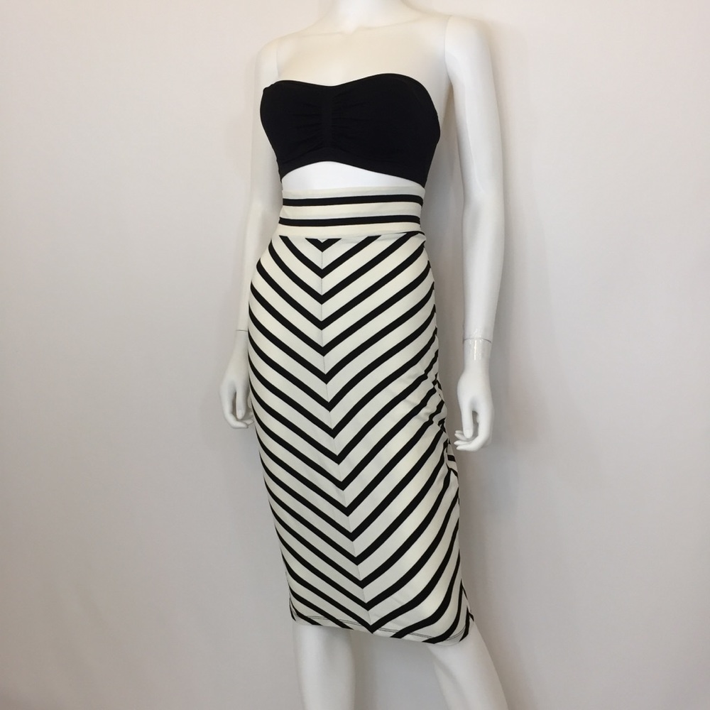 Arden B MIDI Stripe Black & White Skirt